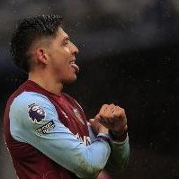 体育竞技-罗马诺：费内巴切开启谈判希望签埃德松-阿尔瓦雷斯，穆帅想要他